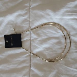 Choker type necklace